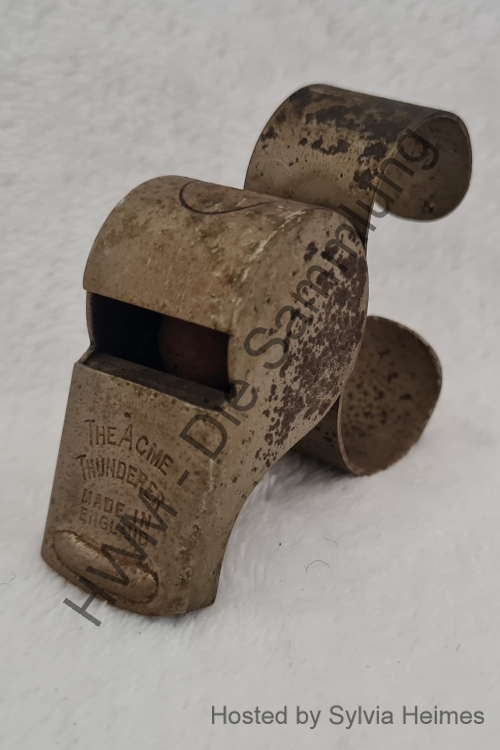 The ACME Thunderer Finger-Pfeife aus Metall 