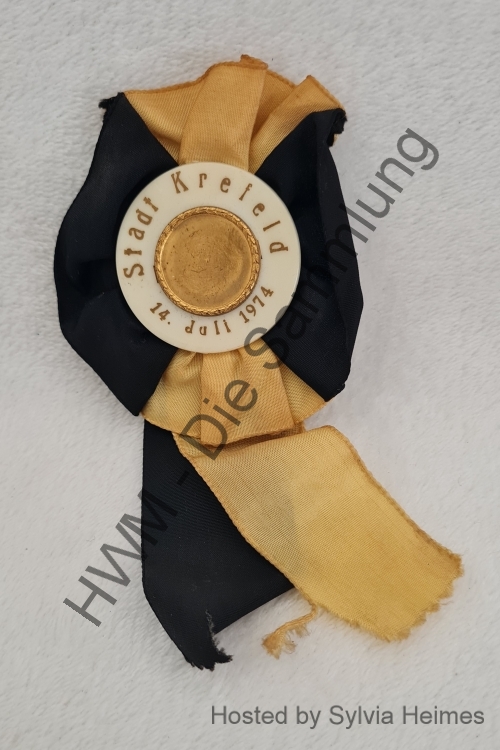Rosette Stadt Krefeld 14. Juli 1974 schwarz/gelb
