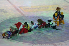 Das große Maskottchen-Treffen beim Allstar Game 2006.